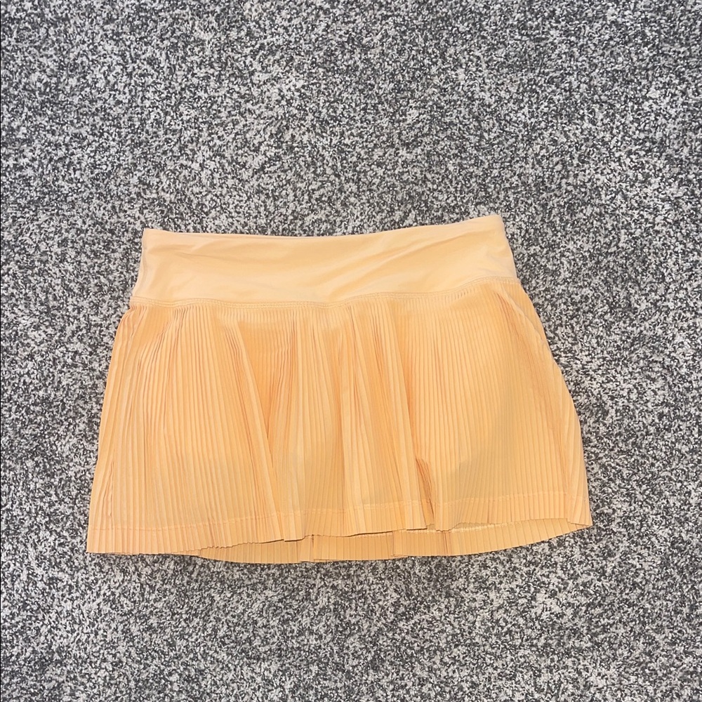 Lululemon peach Ruffled skirt